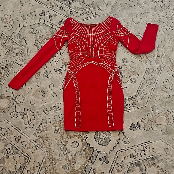 Bebe Dress - Picture 9 of 10